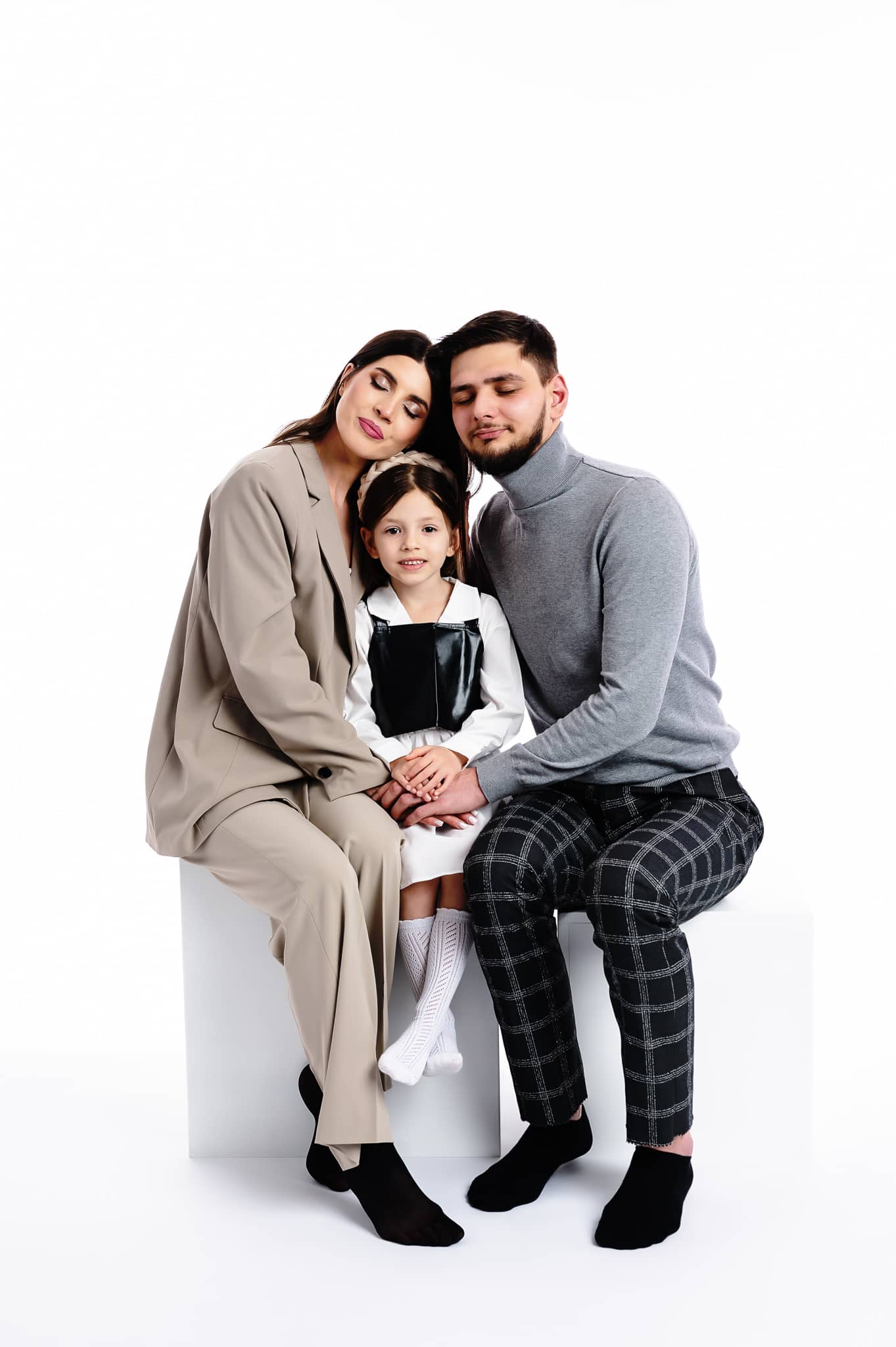 family photosdhoot in studio