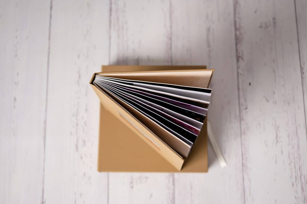 quality premium album, tick pages at mihai gonguta- photo studio