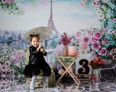 Children's photography capturing genuine emotions in the studio