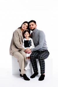 Family photography complete extended family studio together