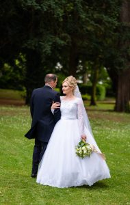 Buckinghamshire wedding photographer natural style Buckinghamshire wedding photographer natural style