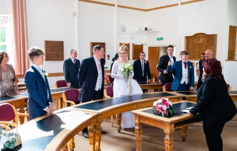 Wedding portraits High Wycombe countryside Buckinghamshire Wedding portraits High Wycombe countryside Buckinghamshire